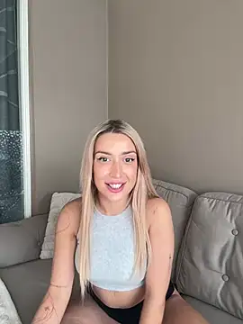 BlondeChiara online show from 12, 4, 2026