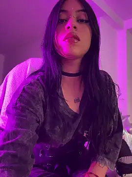 Kattze  online show from 13, 4, 2026