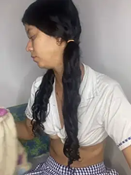 DarkSirenQueen online show from 24, 4, 2026