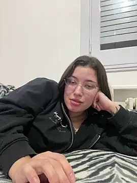 cherryxxox online show from 26, 4, 2026