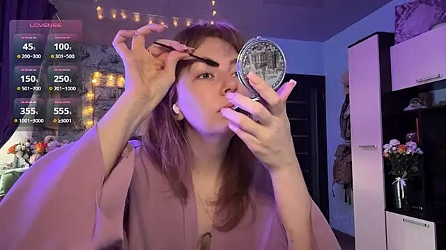 Snapshot of FairyFl0ra chatting on 12, 4, 2026 FairyFl0ra online show from 12, 4, 2026