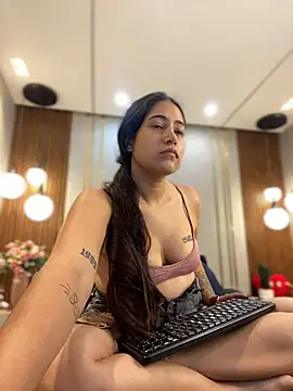 Hana-Parker online show from 30, 5, 2026