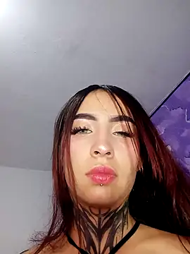 Snapshot of Rouxx_1 chatting on 4, 5, 2026 Rouxx 1 online show from 4, 5, 2026