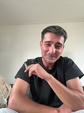 Snapshot of Serttssikici chatting on 14, 6, 2026 Serttssikici online show from 14, 6, 2026