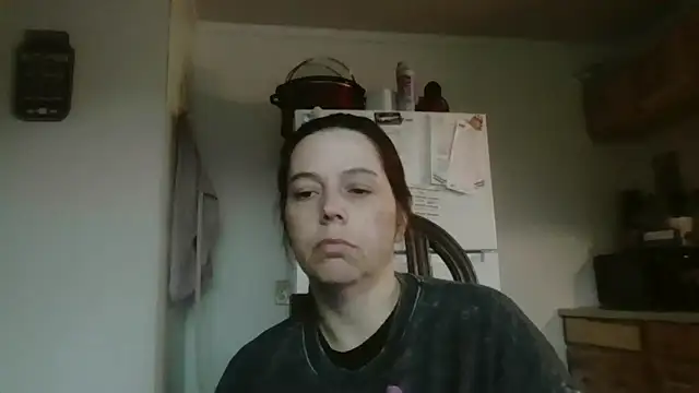 lily1982 online show from 5, 5, 2026