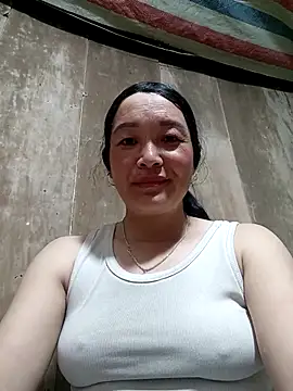 Snapshot of vanlucky2 chatting on 26, 5, 2026 vanlucky2 online show from 26, 5, 2026