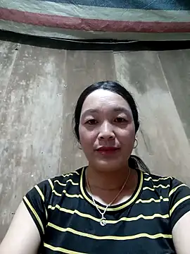 Snapshot of vanlucky2 chatting on 7, 6, 2026 vanlucky2 online show from 7, 6, 2026