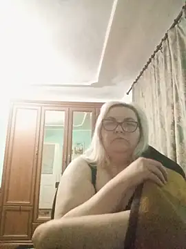 AureliaSky598 online show from 24, 5, 2026