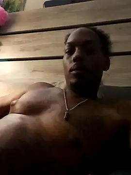 Snapshot of zdaddymm chatting on 7, 5, 2026 zdaddymm online show from 7, 5, 2026