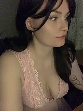 Snapshot of Ann_Hunt chatting on 3, 5, 2026 Ann Hunt online show from 3, 5, 2026