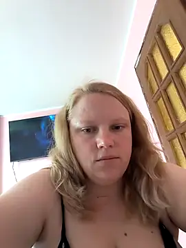 wildaurax online show from 8, 5, 2026