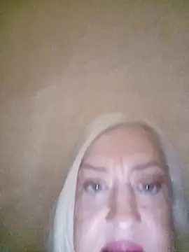 Snapshot of Julia20X chatting on 2, 6, 2026 Julia20X online show from 2, 6, 2026