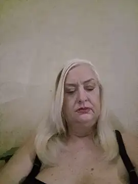 Snapshot of Julia20X chatting on 10, 6, 2026 Julia20X online show from 10, 6, 2026