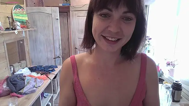 Allice Honey online show from 28, 6, 2026