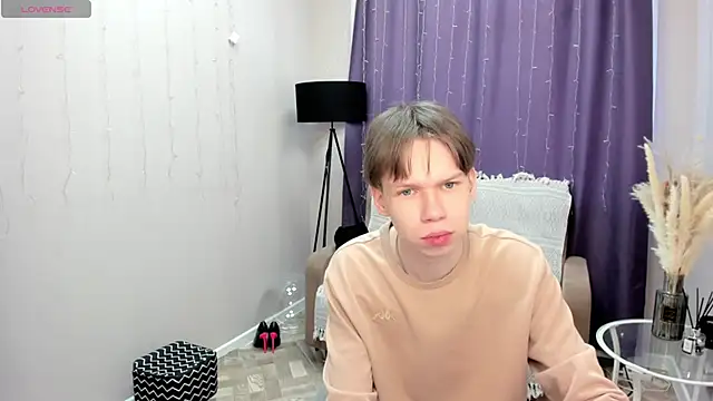 Snapshot of EliotMars chatting on 1, 6, 2026 EliotMars online show from 1, 6, 2026