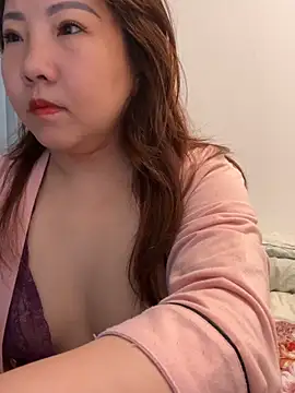 Snapshot of yhan1314 chatting on 11, 4, 2026 yhan1314 online show from 11, 4, 2026