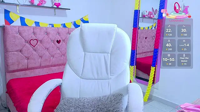 VelinaHoney online show from 28, 6, 2026