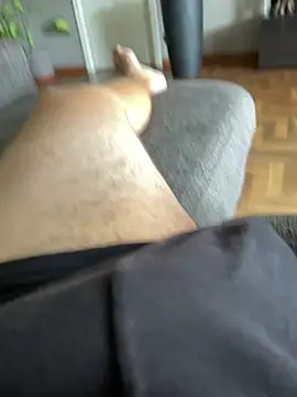 italianboy20cm online show from 15, 7, 2026