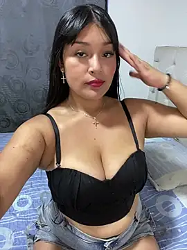 Snapshot of Simplemente_Aurora chatting on 12, 4, 2026 Simplemente Aurora online show from 12, 4, 2026