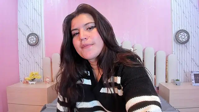 Samantha Cooper   online show from 15, 4, 2026