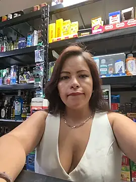 MIA ROSSEEE online show from 23, 4, 2026