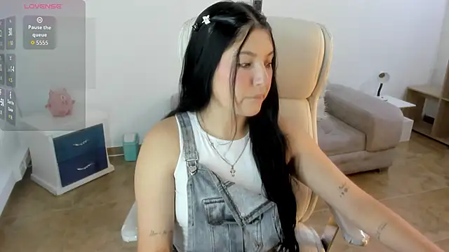 Snapshot of Celestee_21 chatting on 16, 4, 2026 Celestee 21 online show from 16, 4, 2026