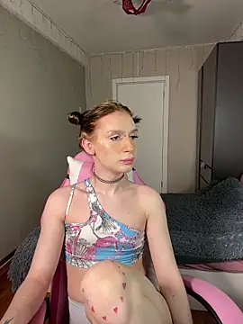 Snapshot of Mikaella_Nicole chatting on 13, 4, 2026 Mikaella Nicole online show from 13, 4, 2026