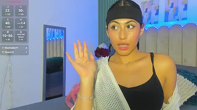 Layla amirah online show from 10, 5, 2026