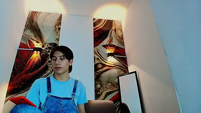 Snapshot of RAPHAEL_NYON1 chatting on 21, 5, 2026 RAPHAEL NYON1 online show from 21, 5, 2026