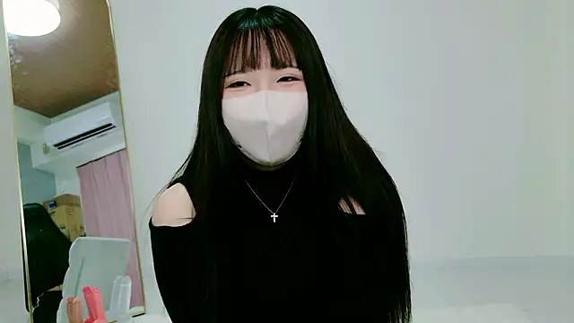 Snapshot of yuno_168 chatting on 7, 5, 2026 yuno 168 online show from 7, 5, 2026
