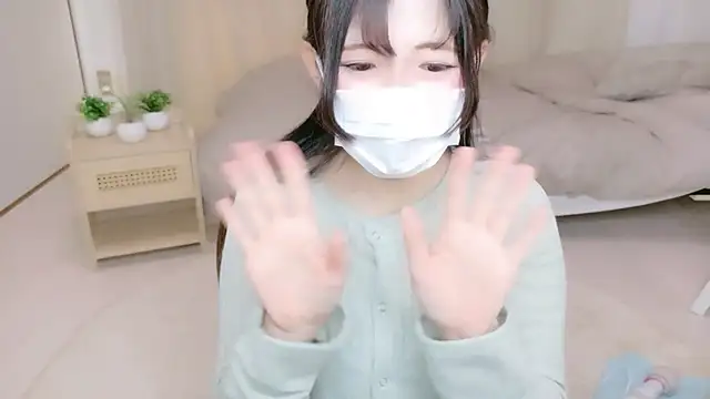 Snapshot of Satomi_nn chatting on 25, 4, 2026 Satomi nn online show from 25, 4, 2026