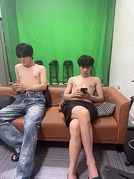 titi-999 online show from 14, 4, 2026