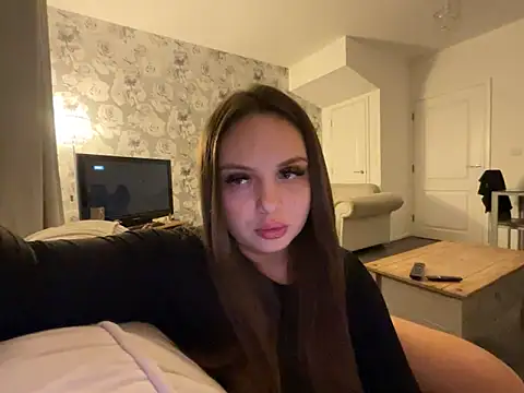 ellmaixo online show from 10, 4, 2026