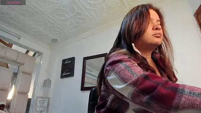 SarahQ65 online show from 16, 4, 2026