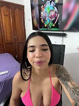 Snapshot of Rouse_109 chatting on 12, 4, 2026 Rouse 109 online show from 12, 4, 2026