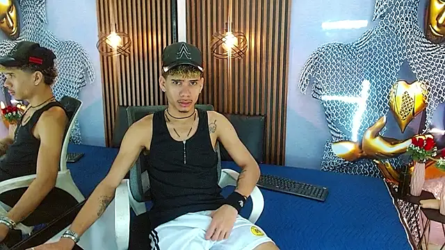 Snapshot of Skinny_cute_Alyer chatting on 24, 5, 2026 Skinny cute Alyer online show from 24, 5, 2026