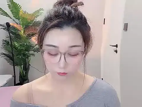 Snapshot of Yunxi- chatting on 17, 4, 2026 Yunxi- online show from 17, 4, 2026