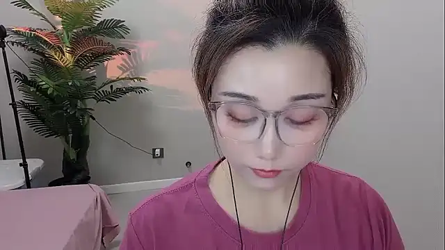 Snapshot of Yunxi- chatting on 18, 4, 2026 Yunxi- online show from 18, 4, 2026