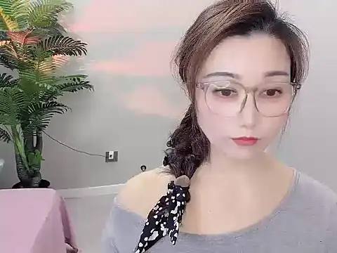 Snapshot of Yunxi- chatting on 26, 4, 2026 Yunxi- online show from 26, 4, 2026