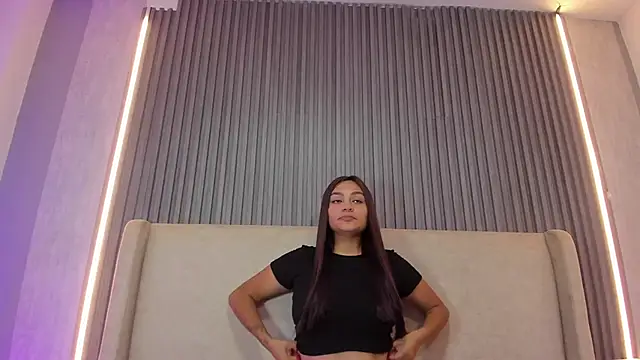 Snapshot of MilyClem chatting on 15, 4, 2026 MilyClem online show from 15, 4, 2026