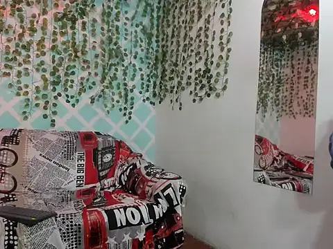 Selene 333 hot online show from 17, 4, 2026