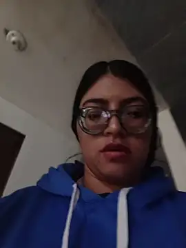 Snapshot of SOFI__10 chatting on 19, 6, 2026 SOFI 10 online show from 19, 6, 2026