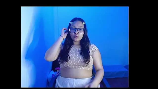 arymoon777 online show from 18, 4, 2026