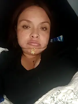 Snapshot of Lina19_93 chatting on 12, 4, 2026 Lina19 93 online show from 12, 4, 2026