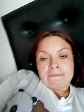 Snapshot of Lina19_93 chatting on 12, 4, 2026 Lina19 93 online show from 12, 4, 2026