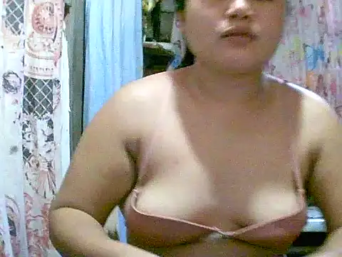 Snapshot of asian_faith1 chatting on 25, 5, 2026 asian faith1 online show from 25, 5, 2026