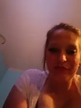 BOUNCYdddBRE online show from 23, 4, 2026