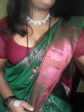 Snapshot of ur_love_kannada1 chatting on 21, 4, 2026 ur love kannada1 online show from 21, 4, 2026