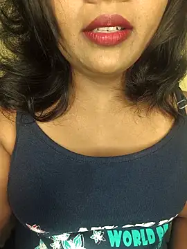 Snapshot of ur_love_kannada1 chatting on 4, 5, 2026 ur love kannada1 online show from 4, 5, 2026