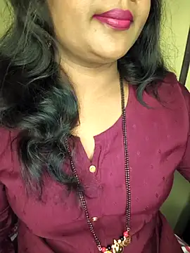 Snapshot of ur_love_kannada1 chatting on 13, 5, 2026 ur love kannada1 online show from 13, 5, 2026